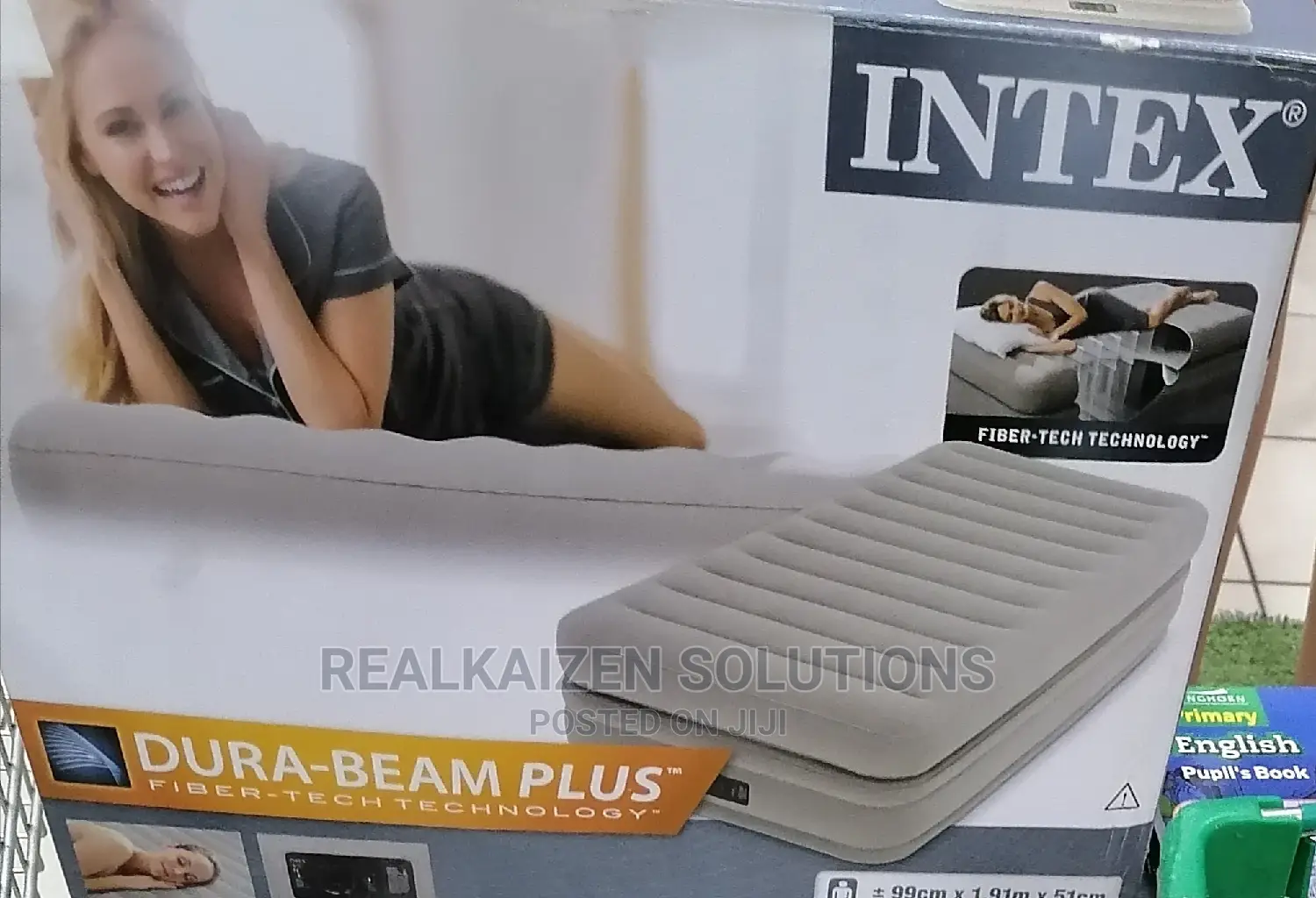 Intex Dura-Beam Plus Elevated Airbed With Internal Pump 20"