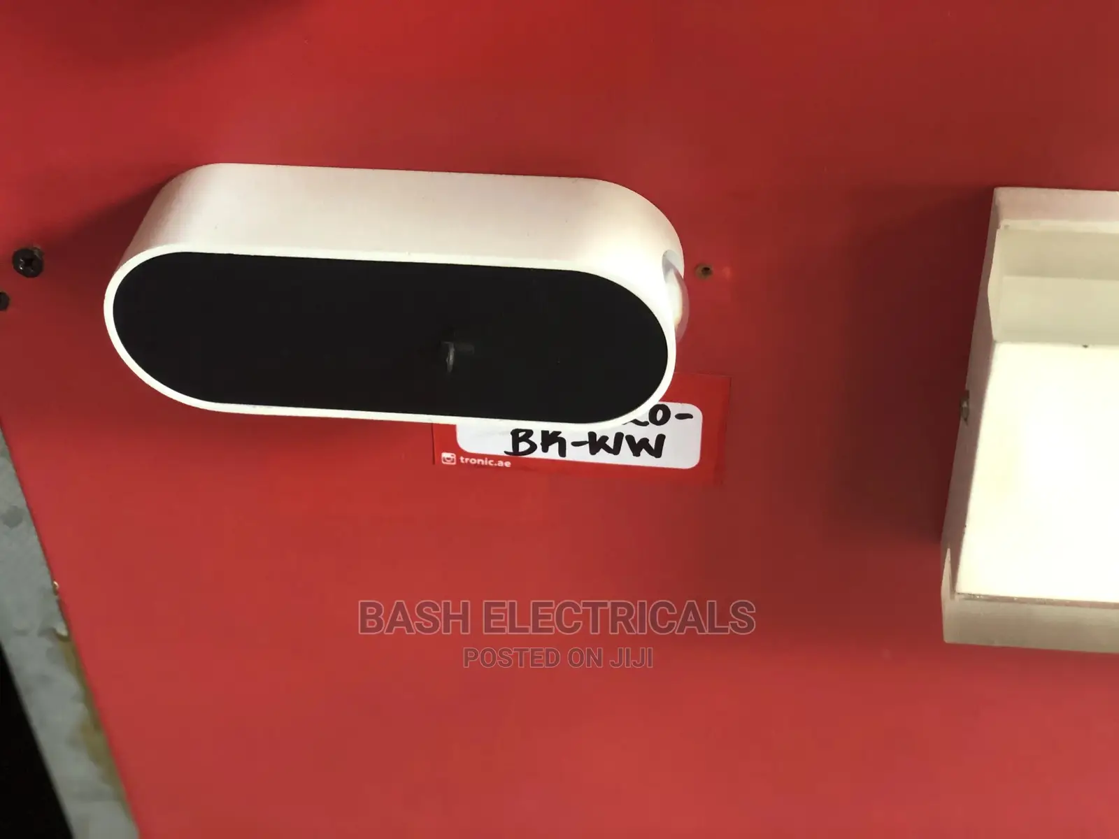 Wall Bracket