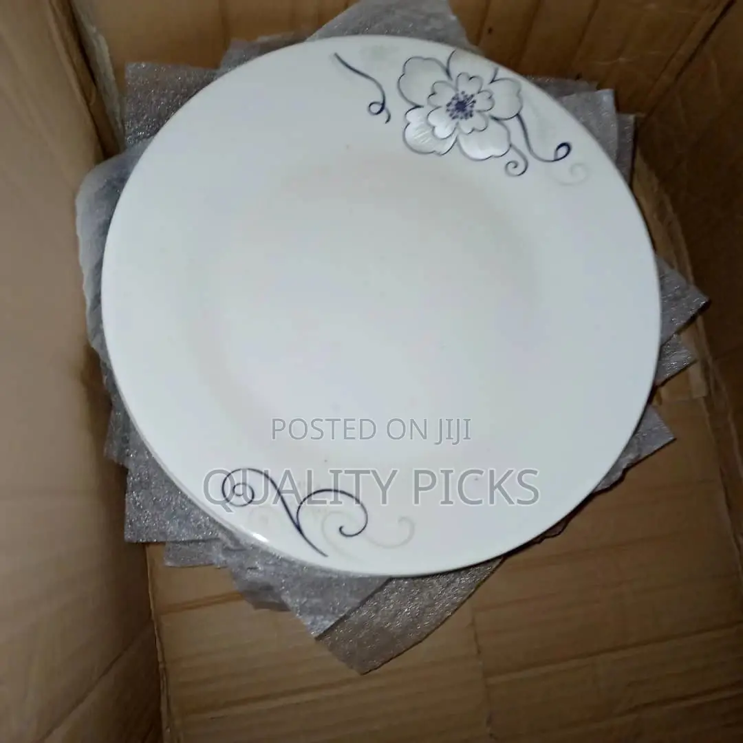 12 Hard Dinner Set