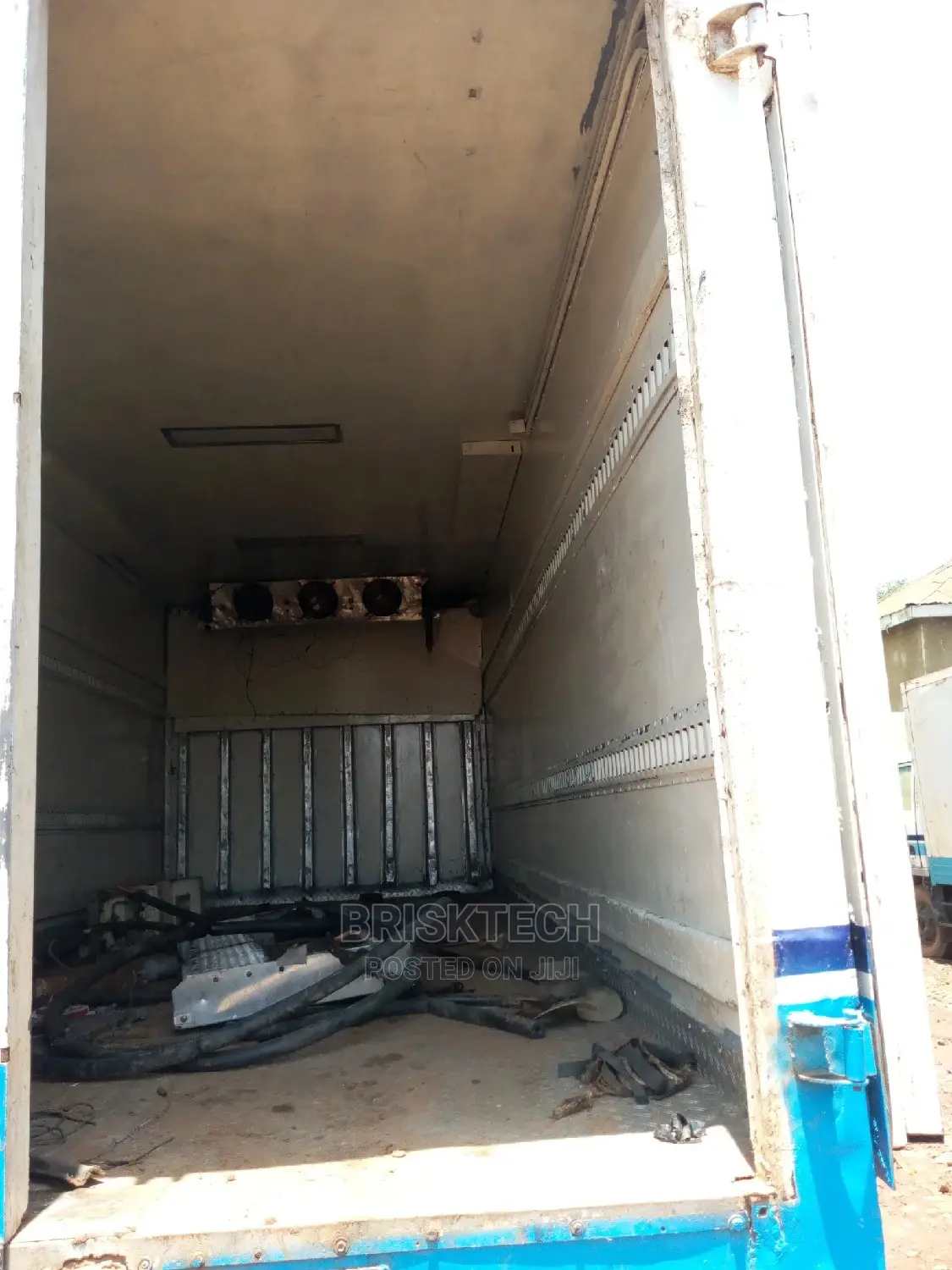 Car Air Conditioning and Cold Storage Truck Repair