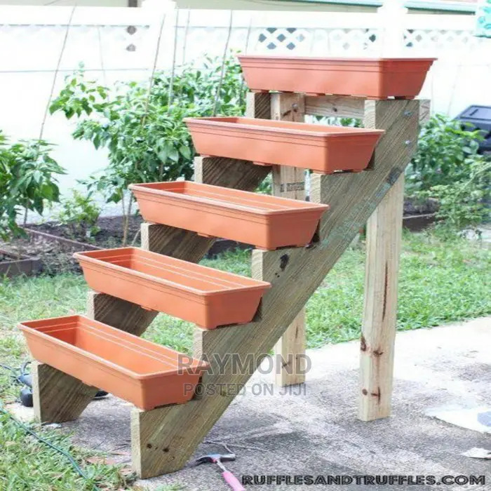 Vegetable/Flower/Spice Ladder Stand