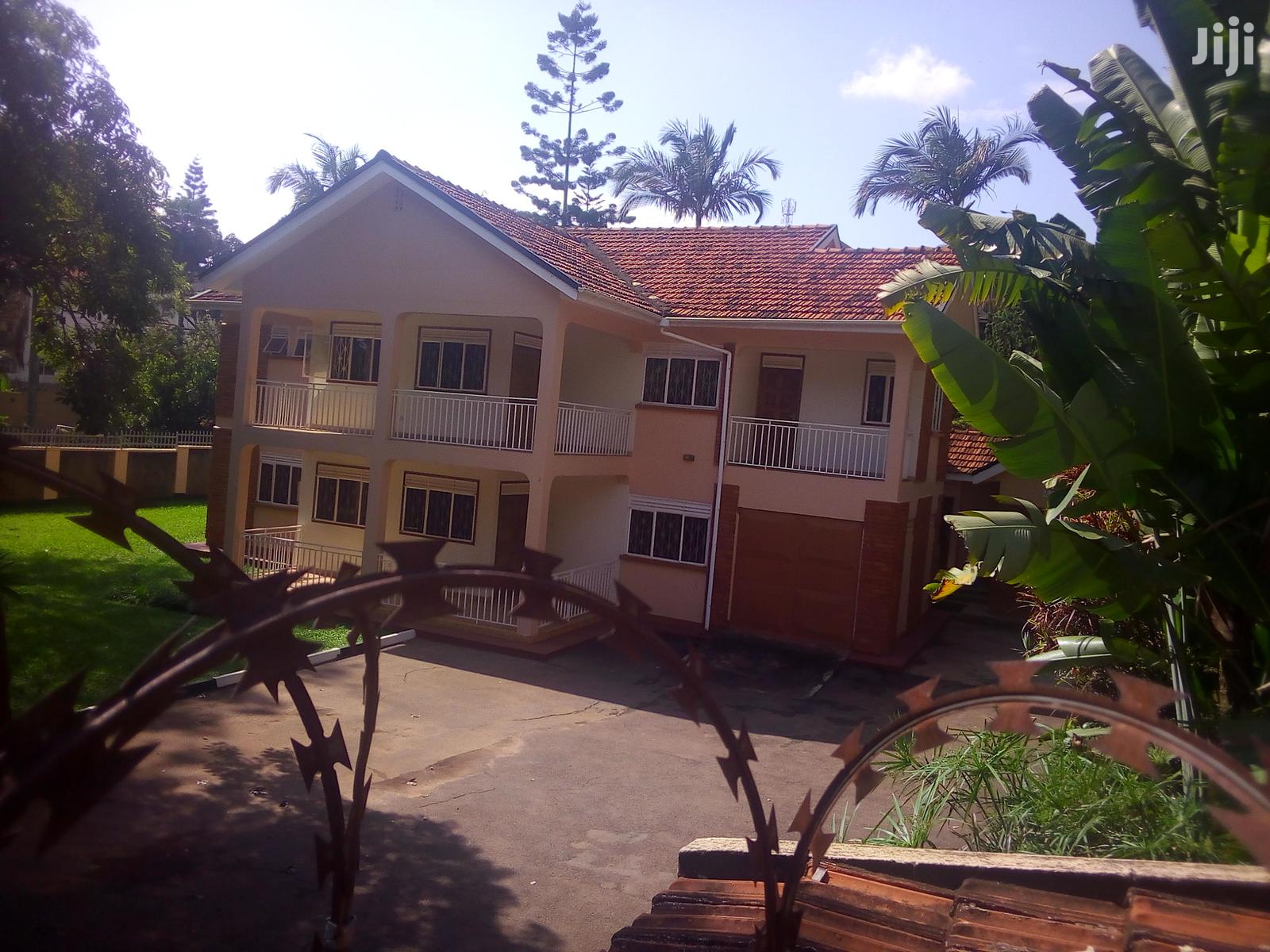 Five Bedroom House In Naguru For Rent