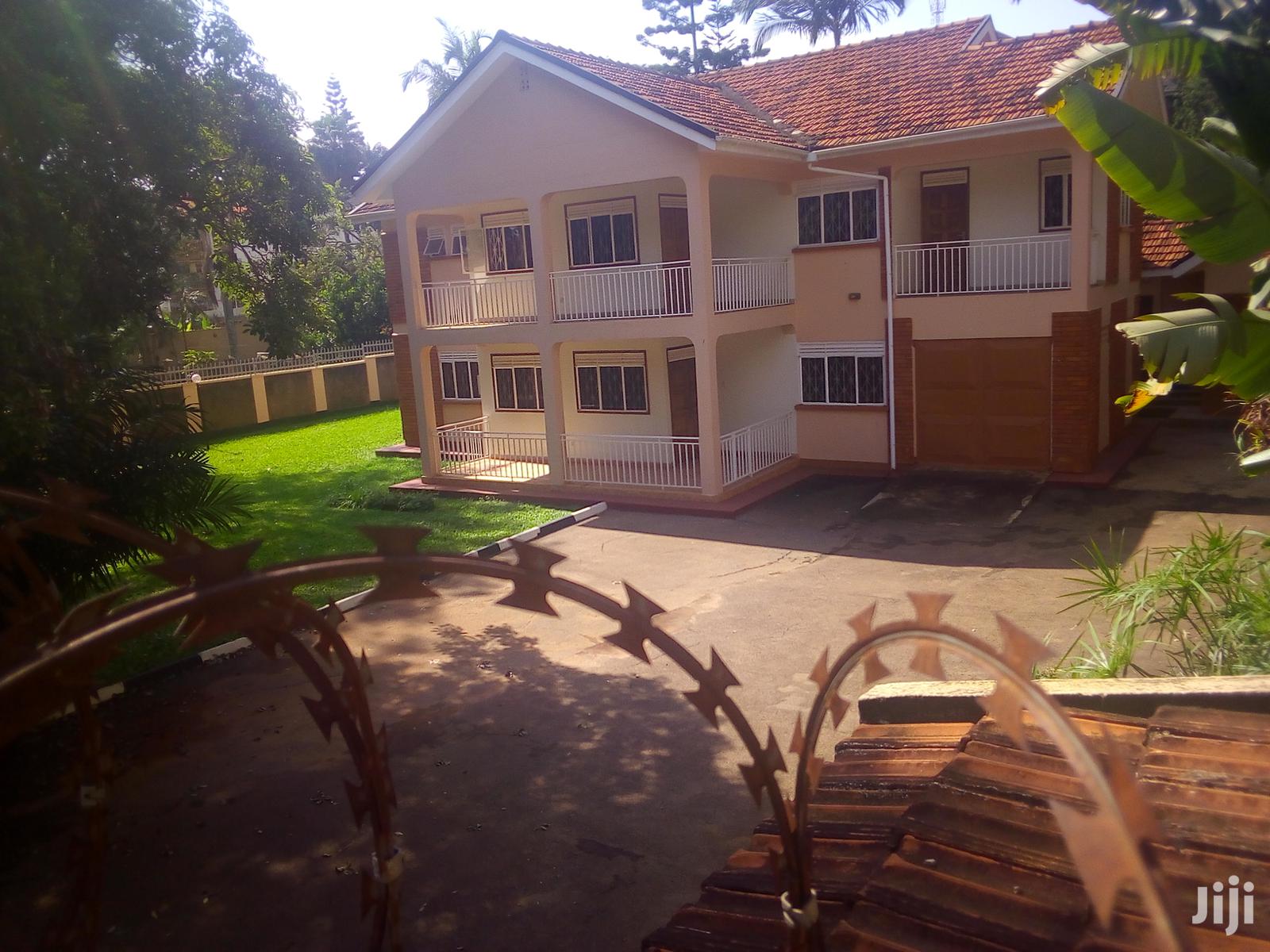 Five Bedroom House In Naguru For Rent
