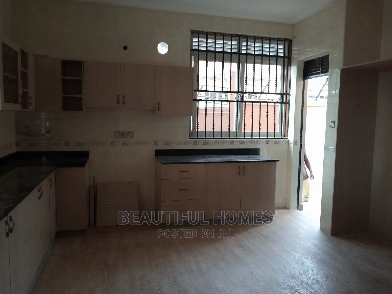Furnished 5bdrm Mansion in Kira, Kampala for Sale