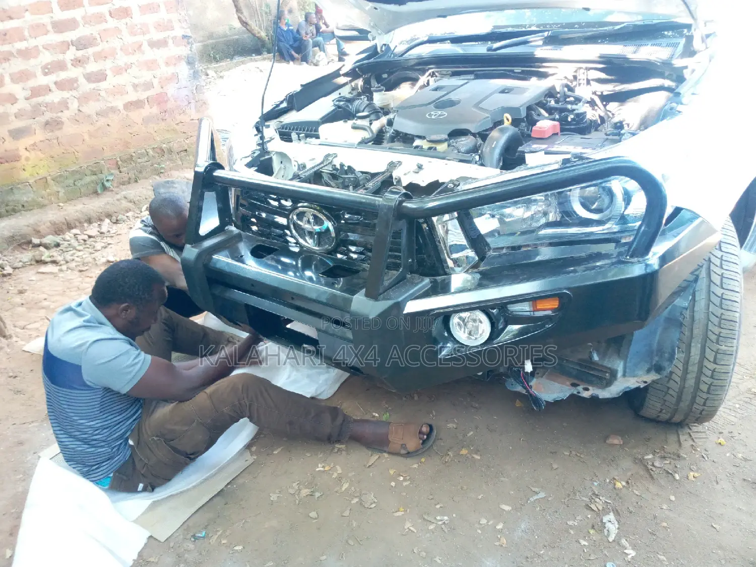 Bull Bar Hilux 2005+