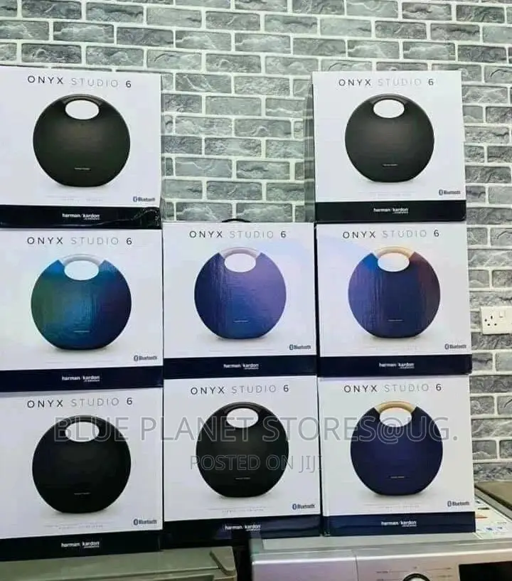 HARMAN KARDON Onyx Studio 6 Speakers \\ 50w 