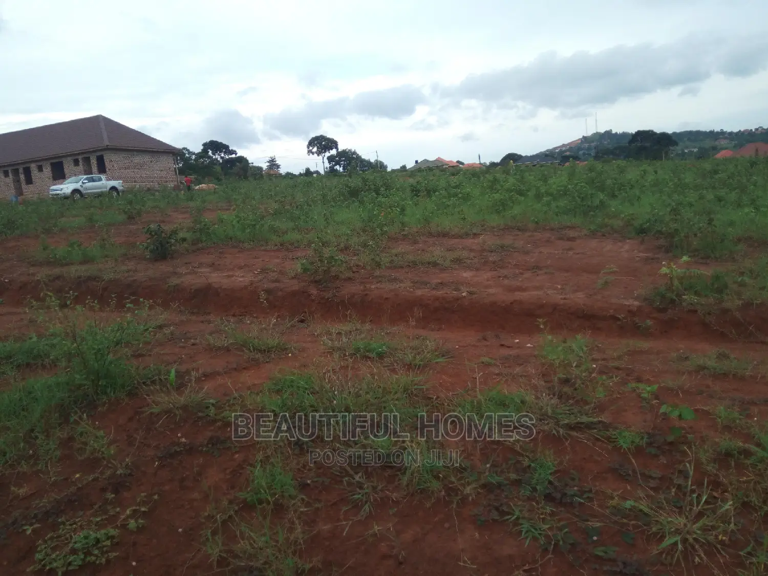 2 Plots in Kira Close to Main Road on Sell