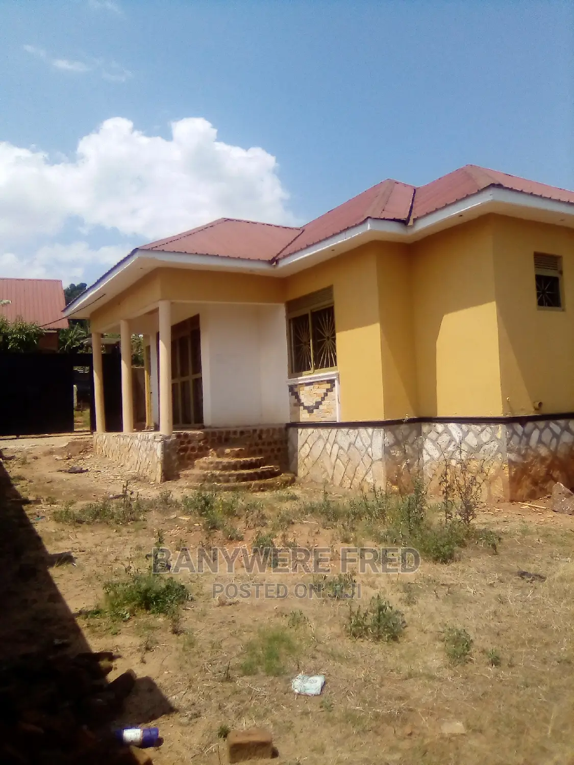 Furnished 3bdrm Bungalow in Sonde Estate, Mukono for Sale