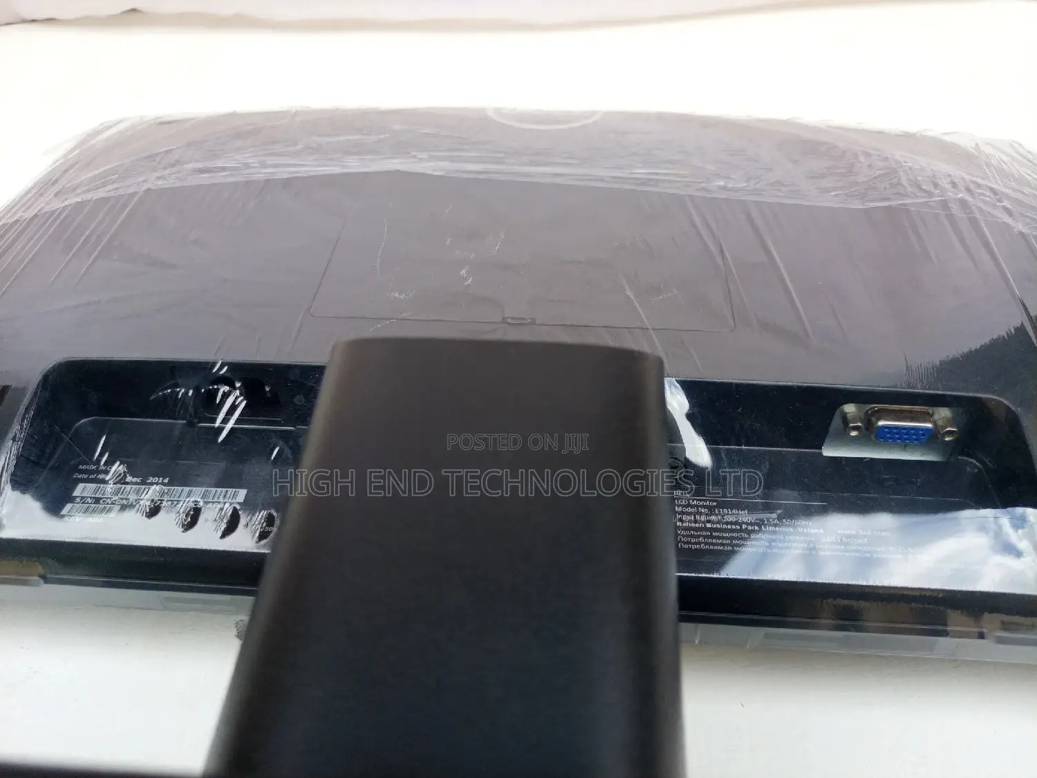 New Model Dell 19inch Wide Monitor Uk