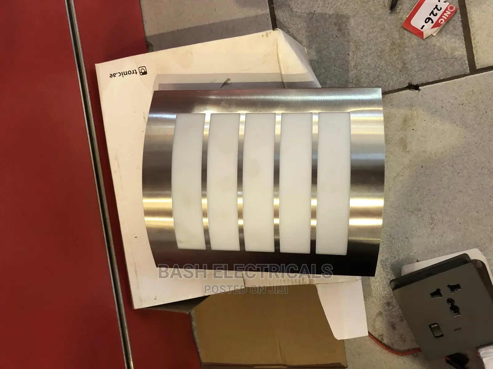 Wall Bracket Indoor