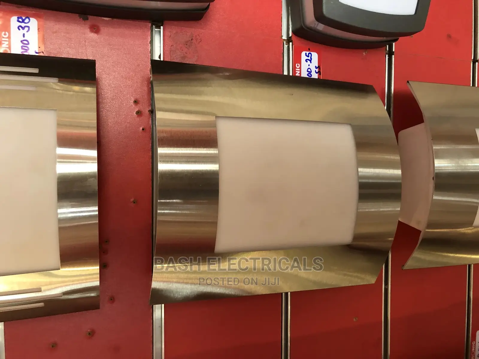 Wall Bracket