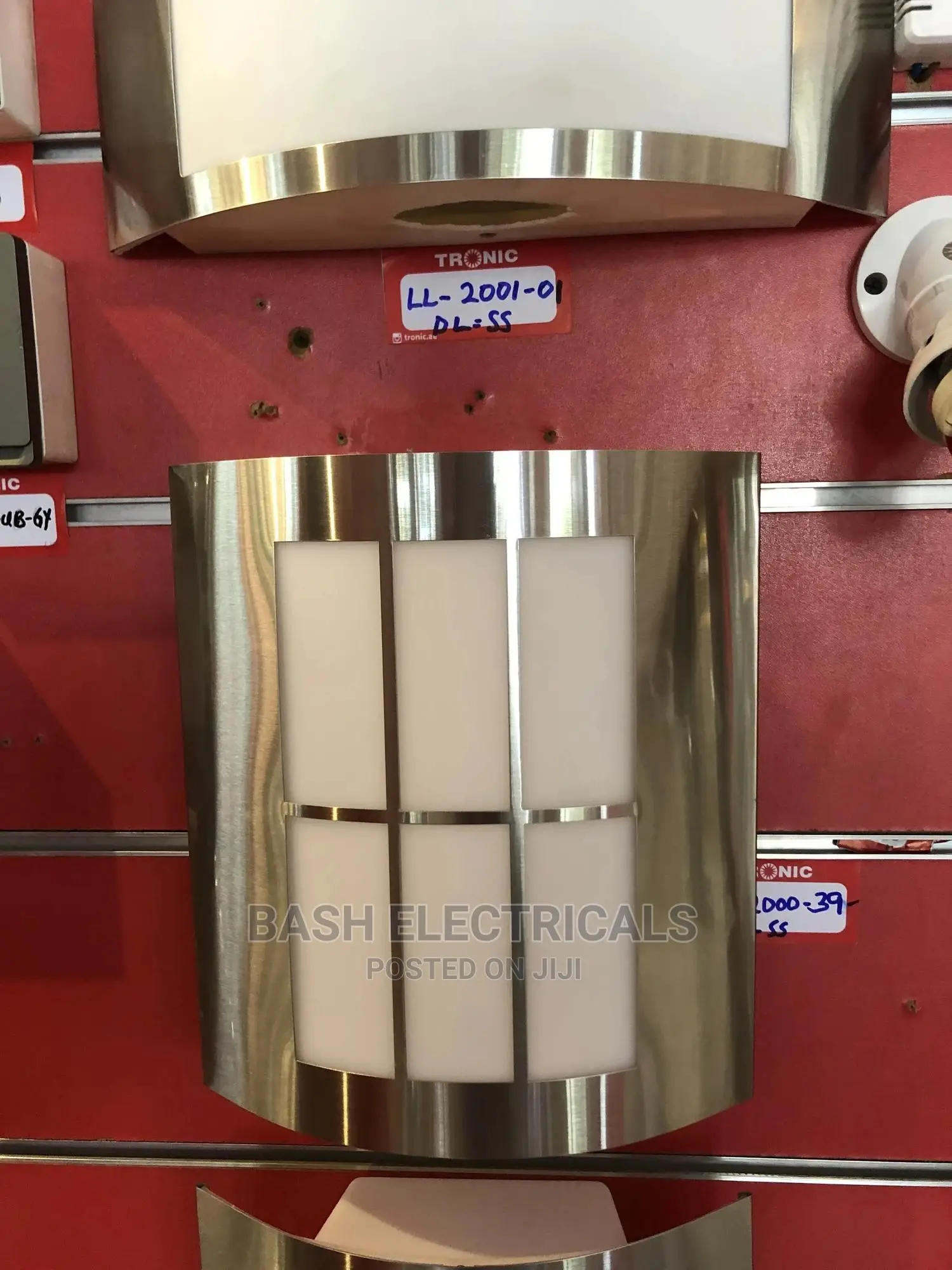Wall Bracket Indoor