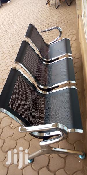 Black Colour Waiting Chair