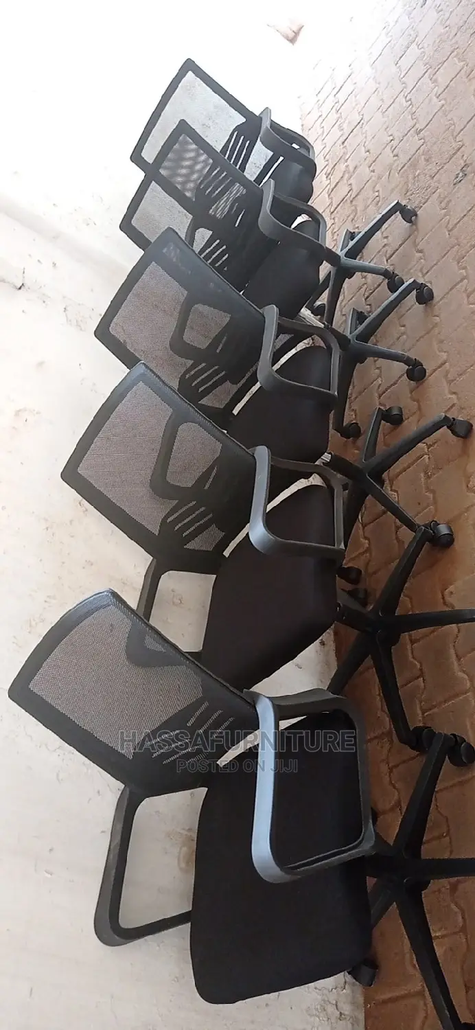 Mesh Short Back Chairs