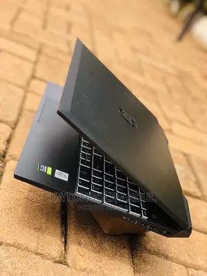 New Laptop HP Pavilion Power 15 16GB Intel Core I7 SSHD (Hybrid) 1T