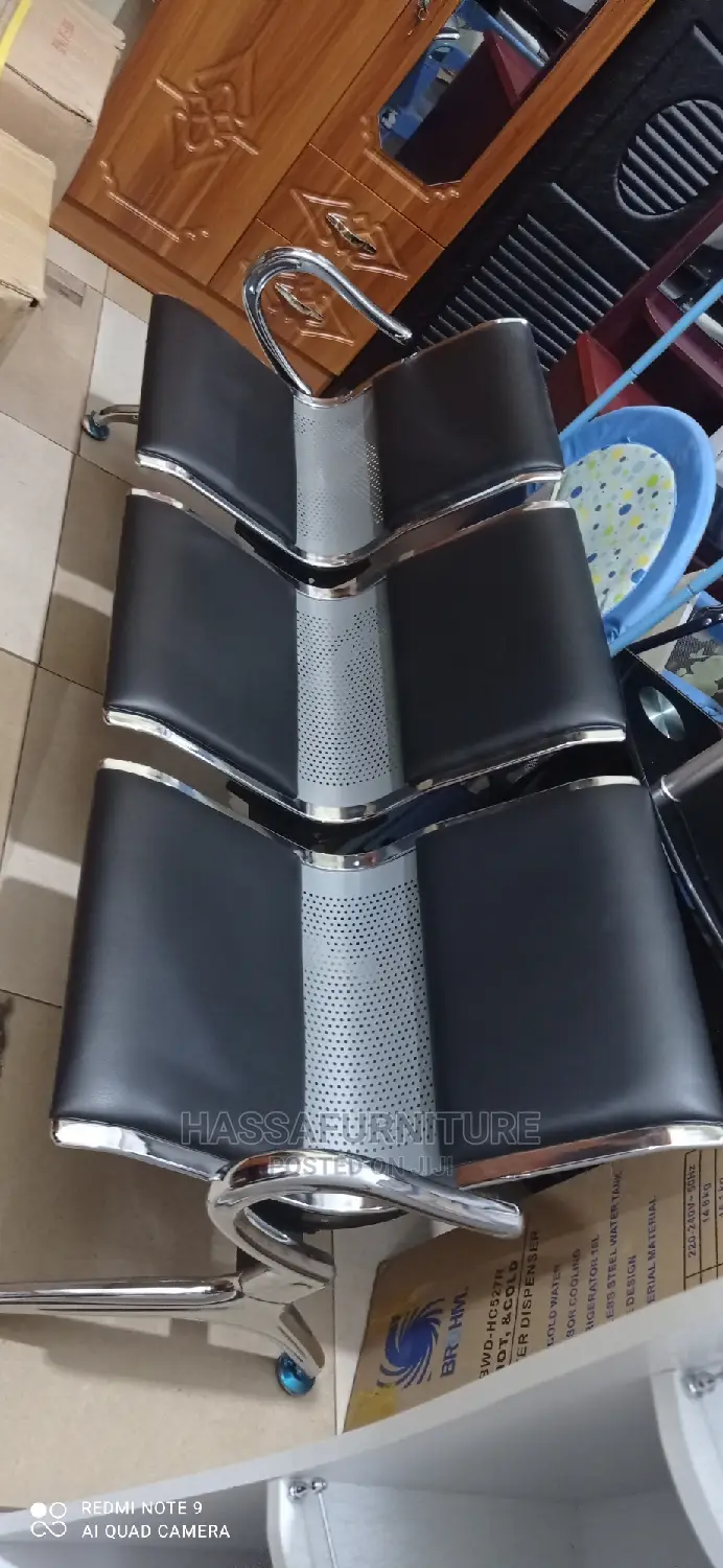 3seaters Leather Waiting Chair