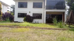 4bdrm Duplex in Kololo Property, Kampala for Rent