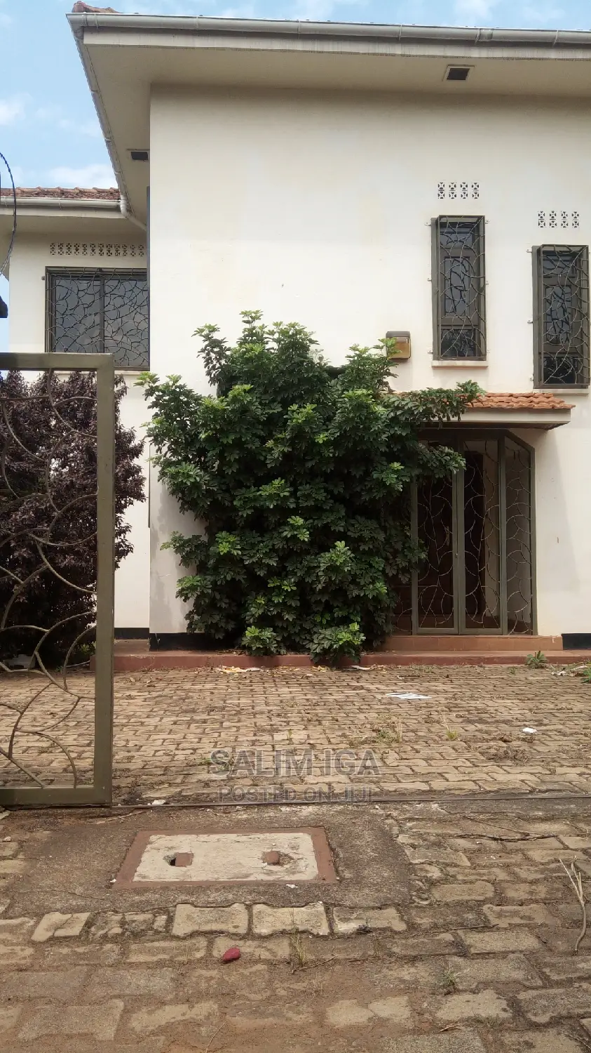 4bdrm Duplex in Kololo Property, Kampala for Rent