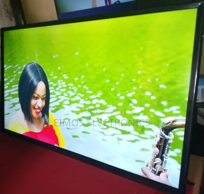 43" LG DIGITAL Flat Screen TV