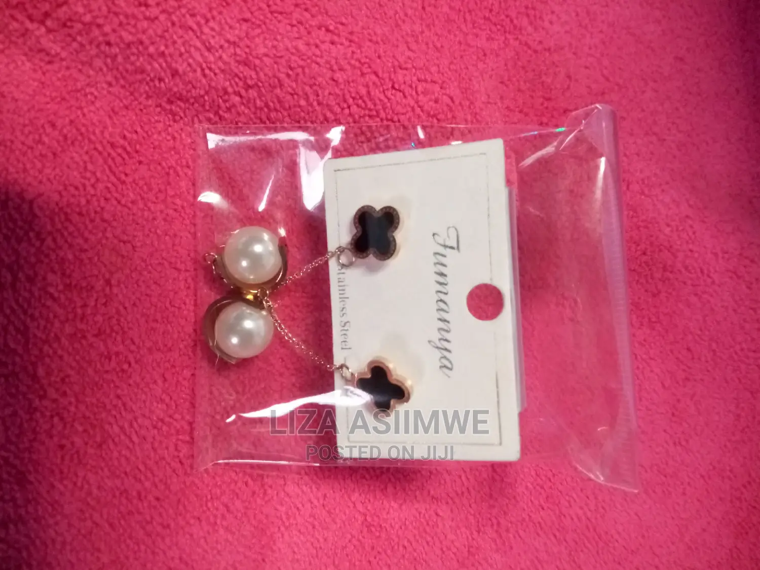 Fancy Earpins for Ladies
