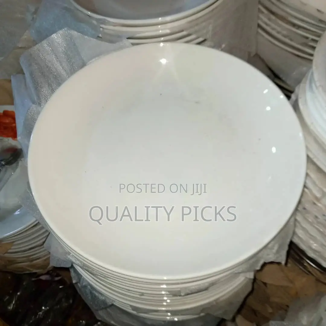 Set of Dinner Plates