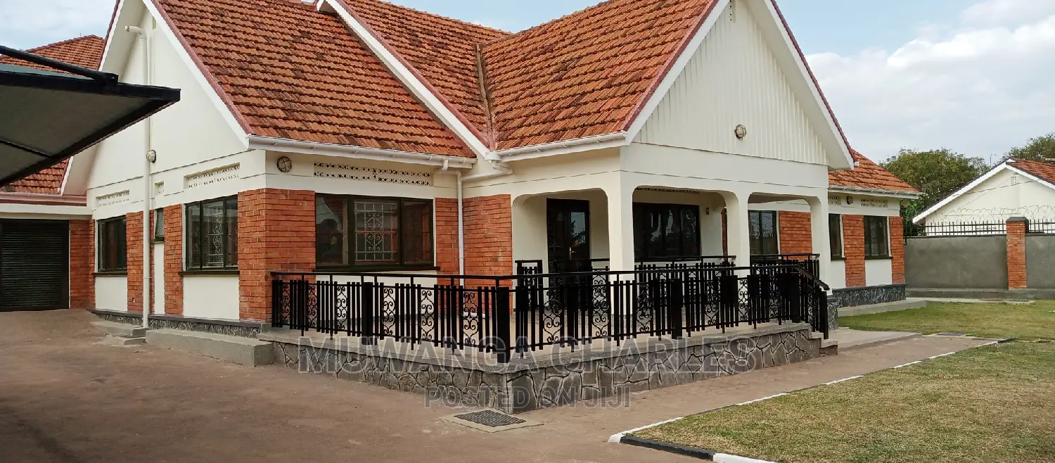 4bdrm Bungalow in Fs Properties Ltd, Kampala for Rent