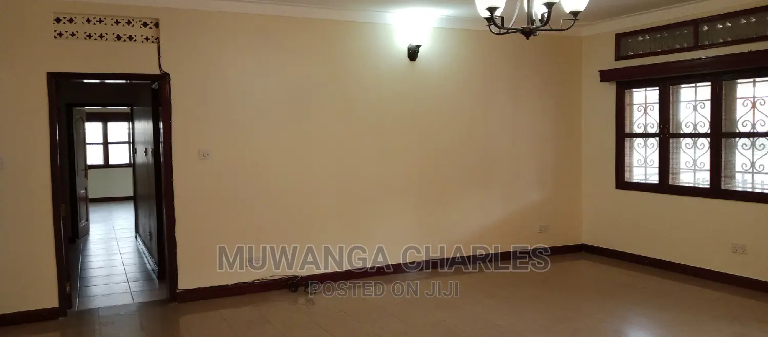 4bdrm Bungalow in Fs Properties Ltd, Kampala for Rent