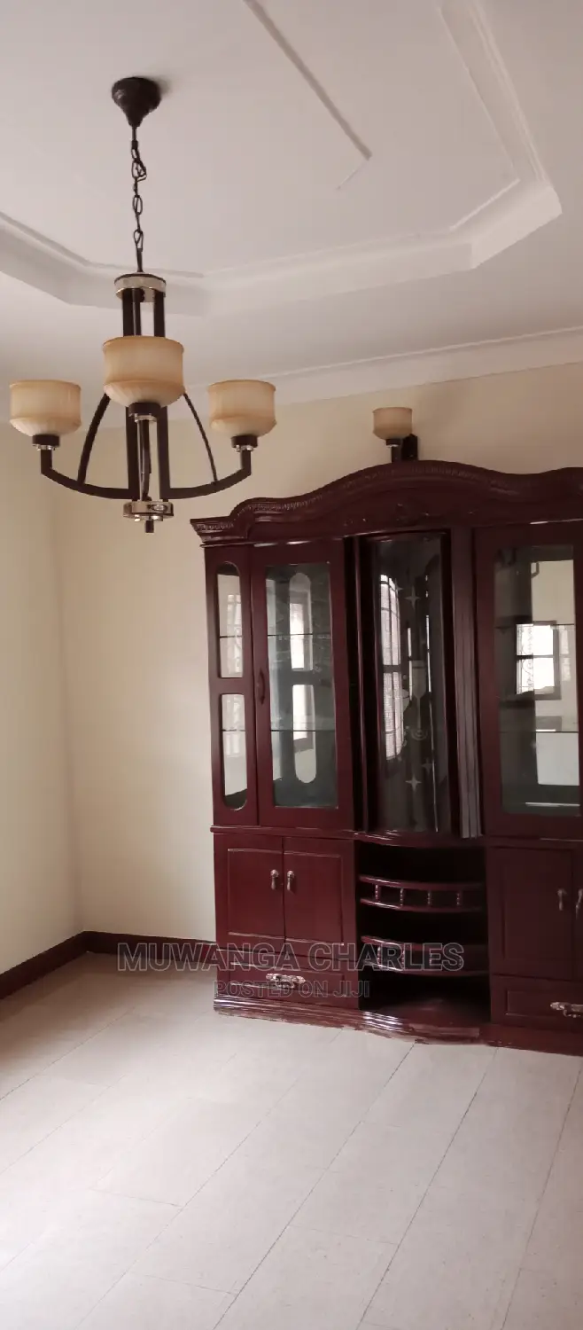 4bdrm Bungalow in Fs Properties Ltd, Kampala for Rent
