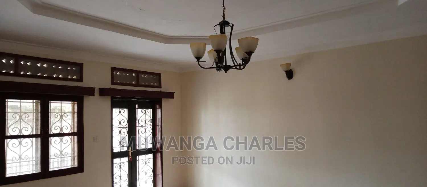 4bdrm Bungalow in Fs Properties Ltd, Kampala for Rent
