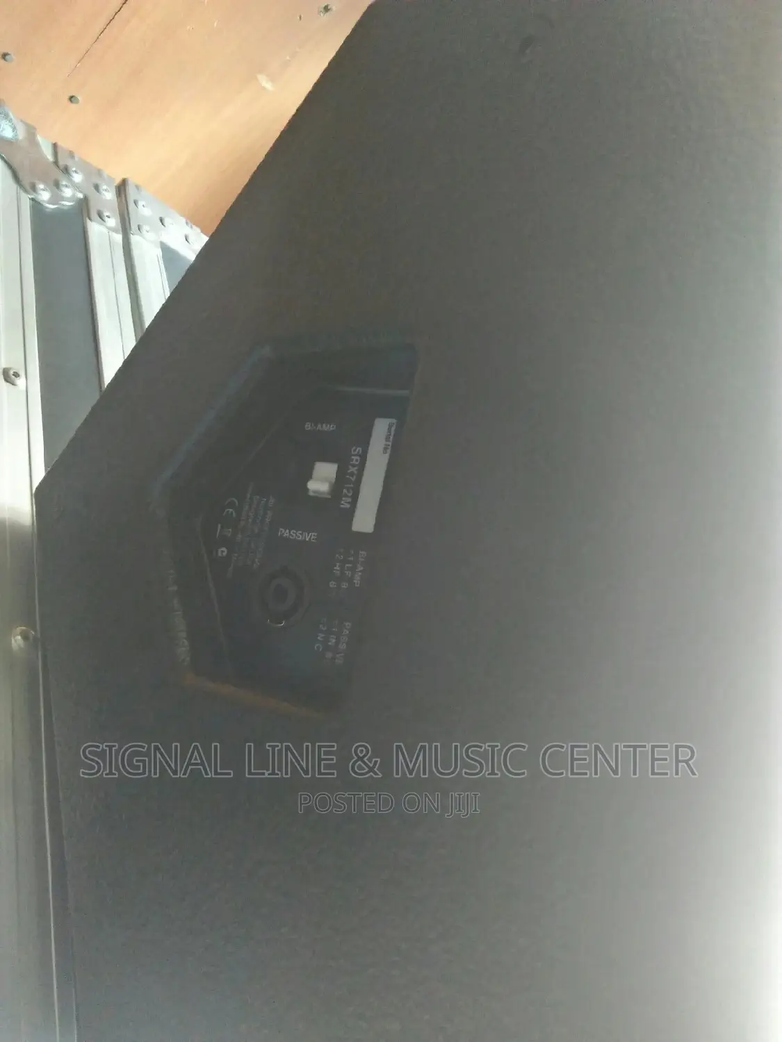 JBL Liver X Top Speakers Size "12" Inches