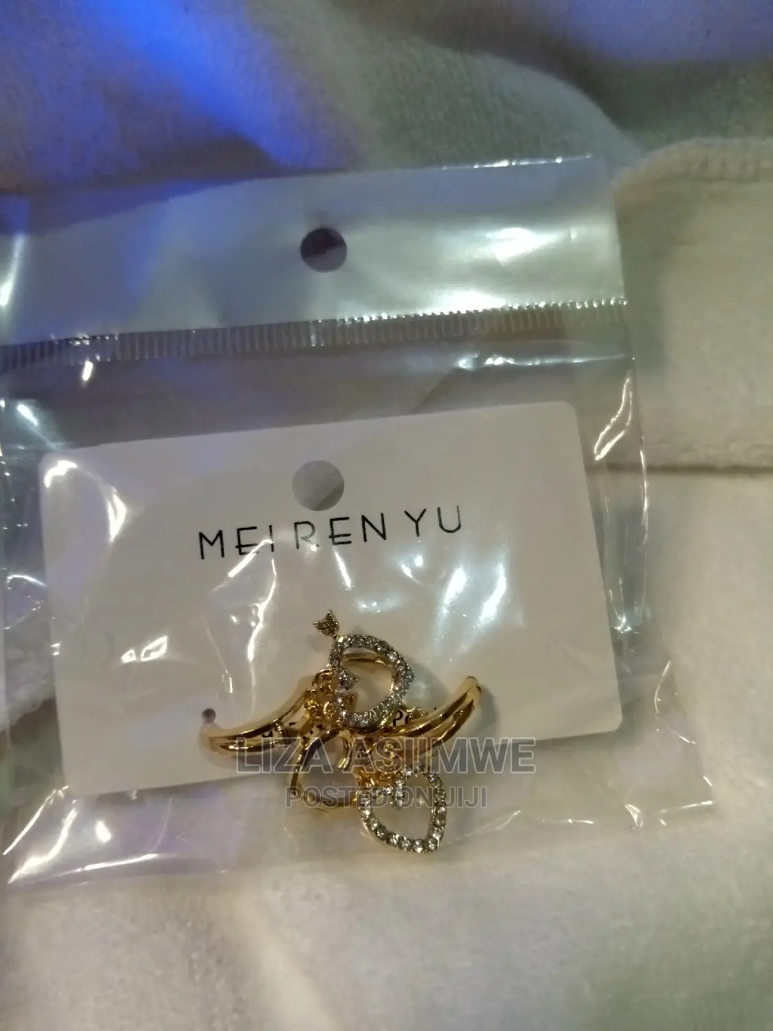Lady Earpins