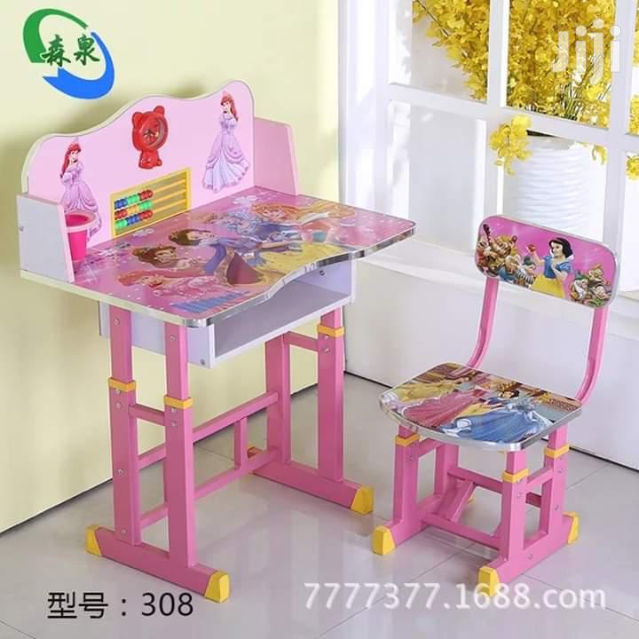 Kids Reading Table And Chair
