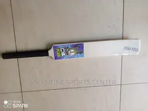 Photo - Cricket Bat Wood for Kids