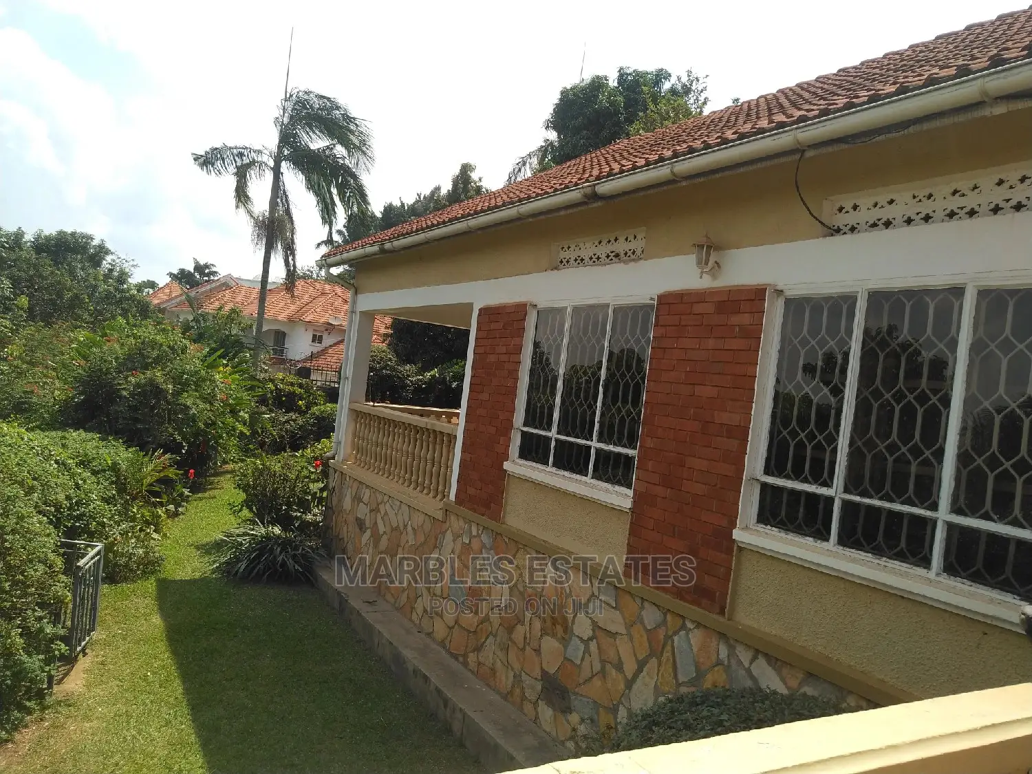 6bdrm Bungalow in Naguru, Kampala for Rent