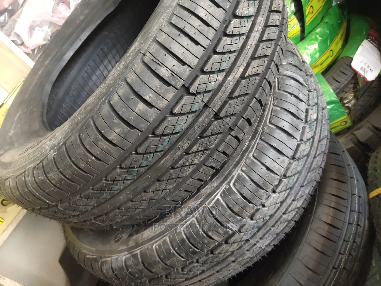 205/65r15 Achilles Tyre