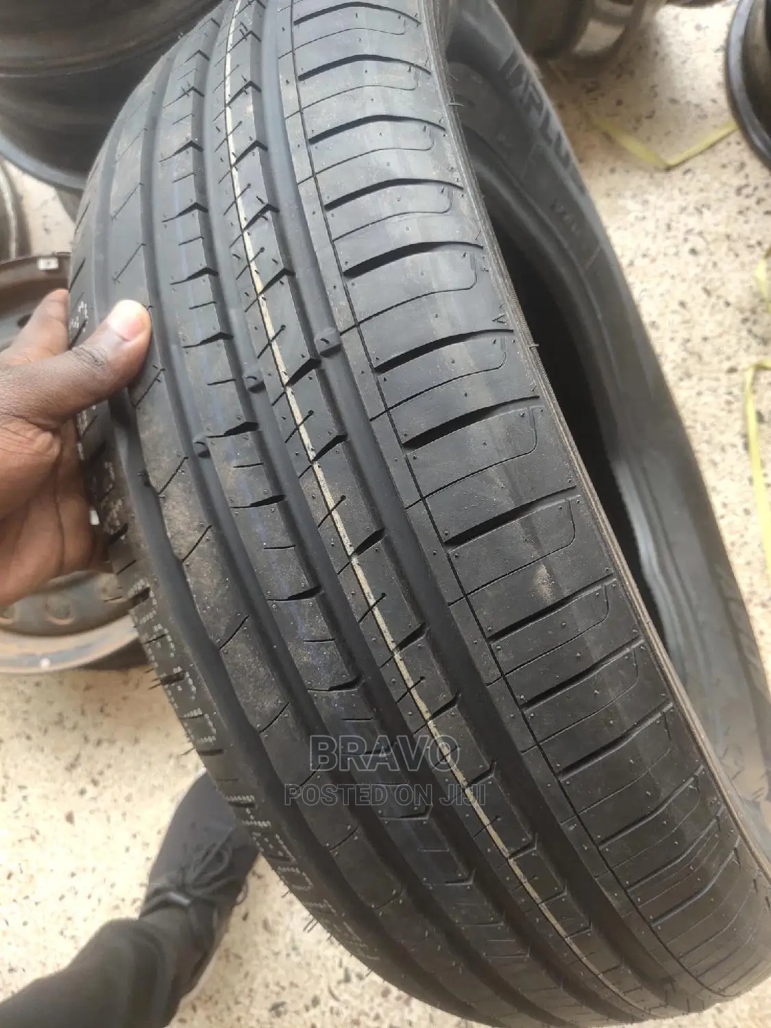 215/60r16 Tyres
