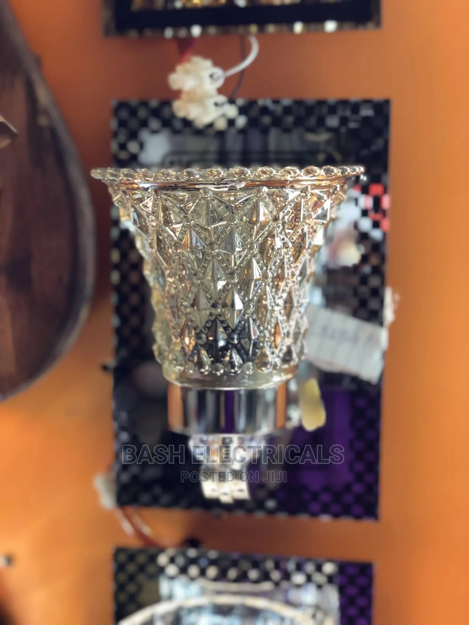 Wall Bracket Glass