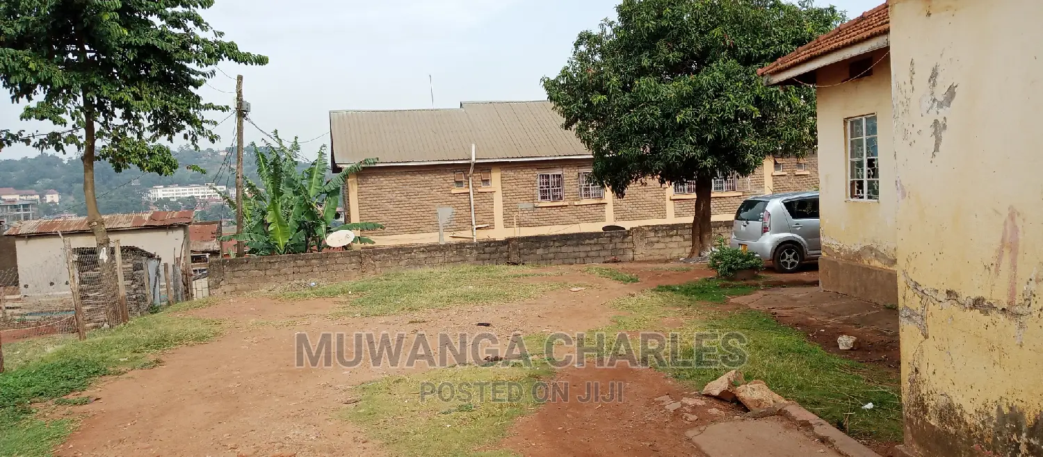 Plot Is for Sale in Mulago