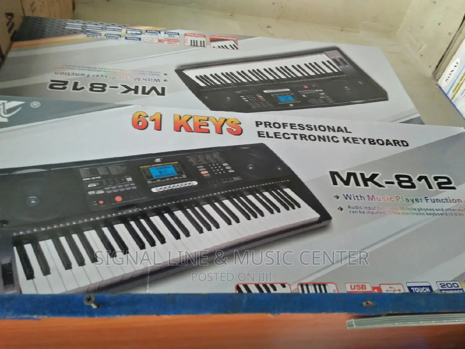 Mk- 812 Keyboard Have 61keys
