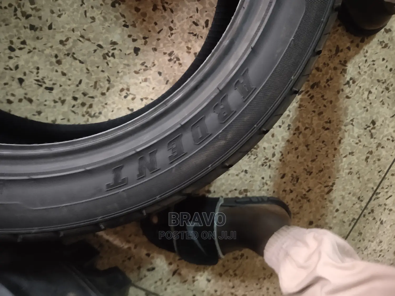245/45r18 TYRE