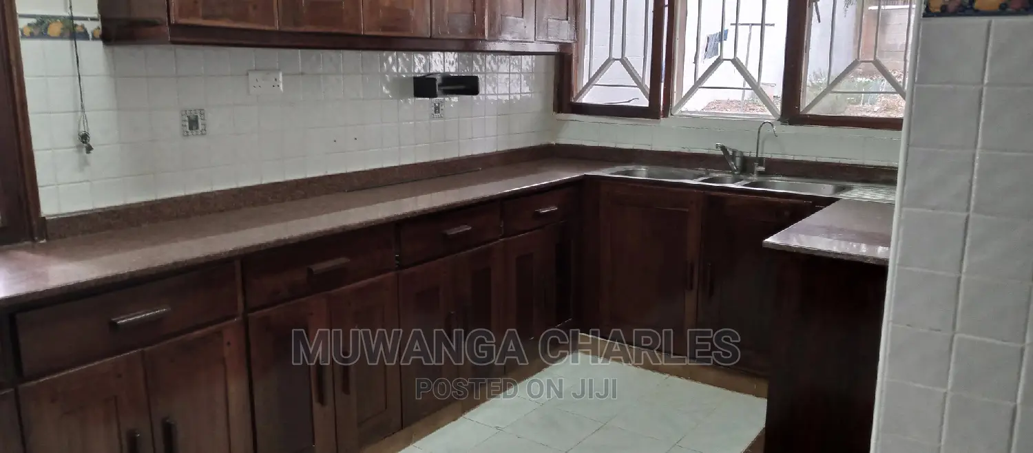 4bdrm Duplex in Fs Properties Ltd, Kampala for Rent
