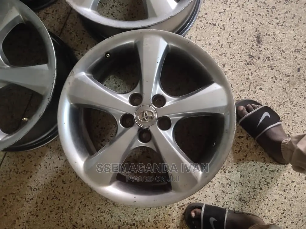 Original Mark X 18 Rim