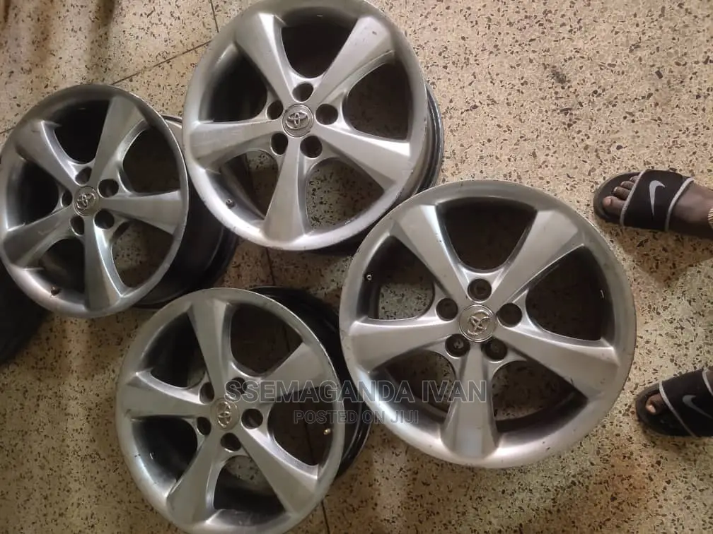 Original Mark X 18 Rim