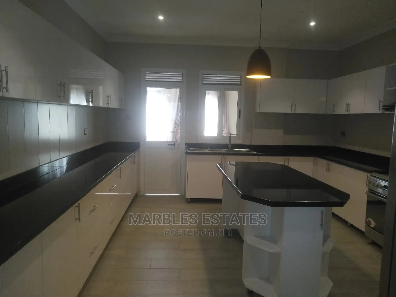Furnished 3bdrm Apartment in Kololo, Kampala for Rent