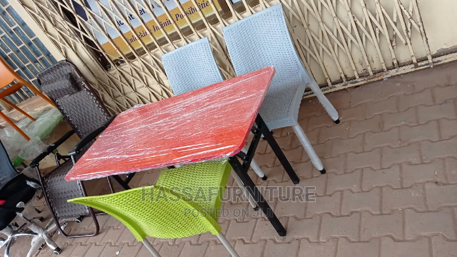 Restaurant Set 4seaters Brand New