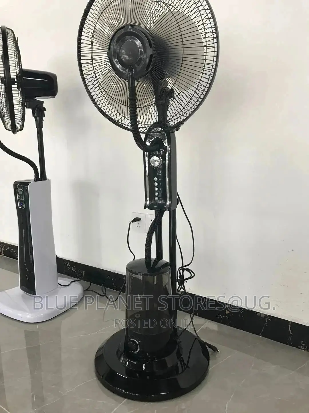 [40cm] 2 in 1 Pedestal Water/Mist Fans. (Black in Color)