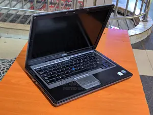 Photo - Laptop Dell Latitude 12 7000 2GB Intel Core 2 Duo HDD 160GB