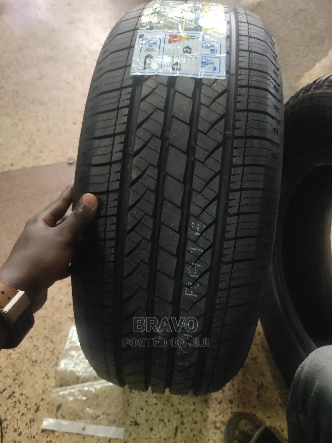 235/55r18 Practica Max