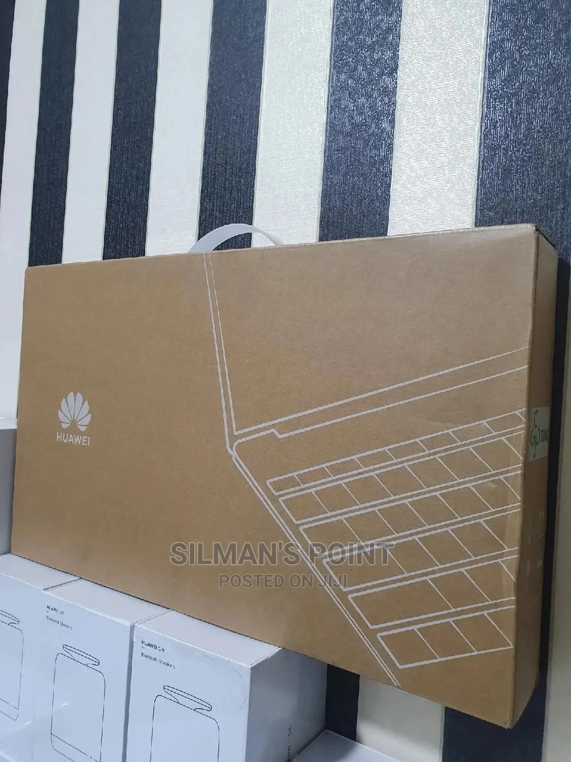 New Laptop Huawei Matebook D 15 8GB Intel Core I3 SSD 256GB