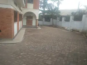 4bdrm Bungalow in Kololo, Kampala for Rent